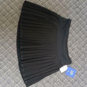 Elegant Black Pleated Skirt